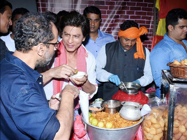 SRK Says He Gets Emotional When His Co-stars Decide To Get Married 