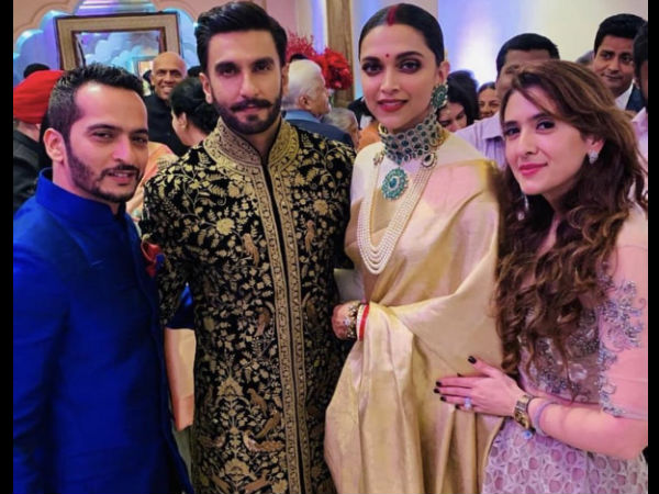 Details Of Deepika's Look For Bengaluru Reception Details Of Deepika's Look For Bengaluru Reception