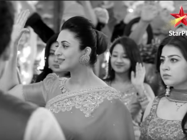 Yashikajandwani Yashikajandwani