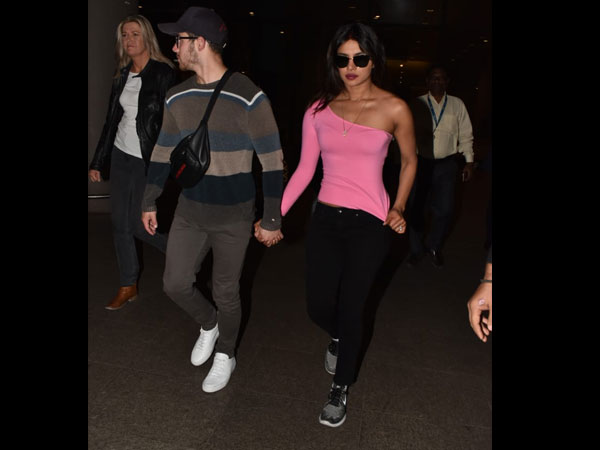 Hand In Hand NickYanka!