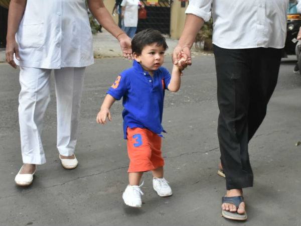 Taimur Goes For An Evening Stroll Taimur Goes For An Evening Stroll