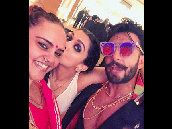 A Couple In Sync A Couple In Sync