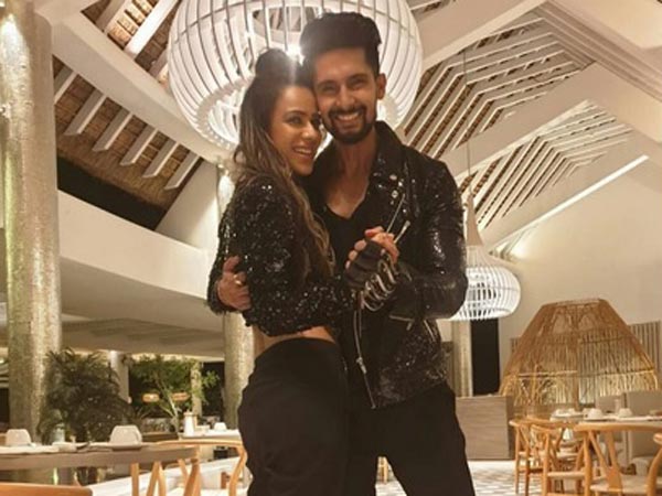 Ravi Dubey Comes To Nia's Rescue Ravi Dubey Comes To Nia's Rescue
