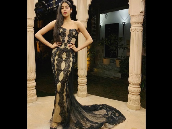 Janhvi Kapoor Makes A Sweeping Statement
