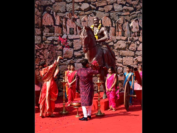 Writer Vijayendra Prasad On First Impression Of Kangana