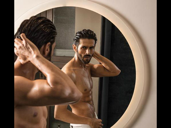 Kartik Reveals His Super Power