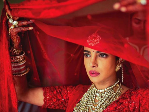 Priyanka's Mommy Broke Down When She Saw The Actress Dressed As A Bride