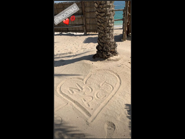 This Has Romantic Vibes All Over