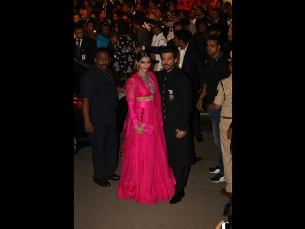 Sonam Kapoor & Anil Kapoor Sonam Kapoor & Anil Kapoor