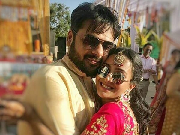 When He Put A Ring On Her Finger 