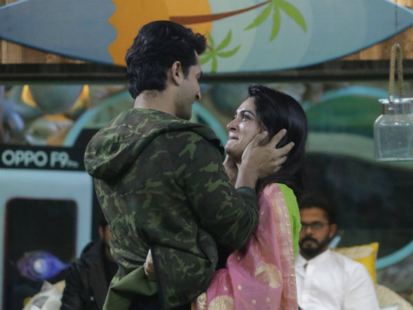 Fans Find ShoaIka Adorable