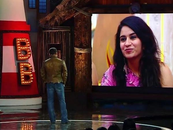 Fans Not Happy With Surbhi Winning Ticket To Semi-finale