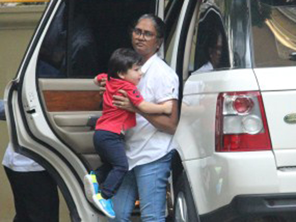 Taimur Goes To His Play School Taimur Goes To His Play School