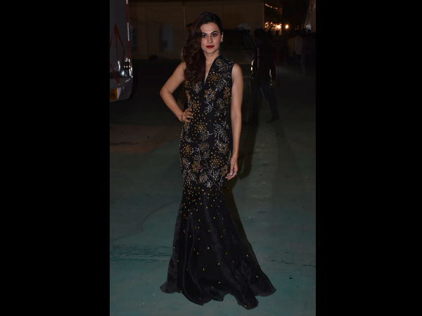 Totally Glamorous, Taapsee! Totally Glamorous, Taapsee!