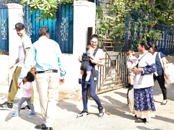 Sunny Leone Snapped With Family