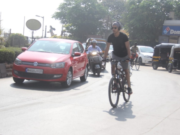 Ishaan Gets Schooled On Road Safety