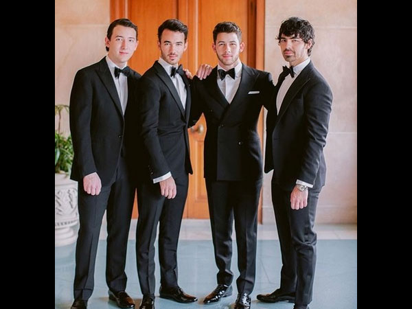 Oh-So-Handsome Oh-So-Handsome