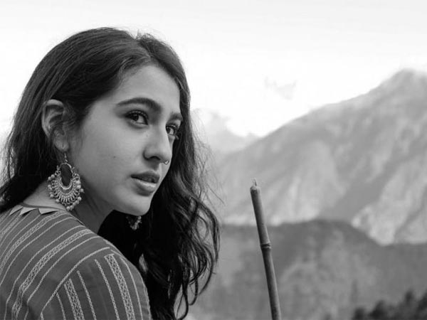 When Amrita Singh Used To Confiscate Her Books