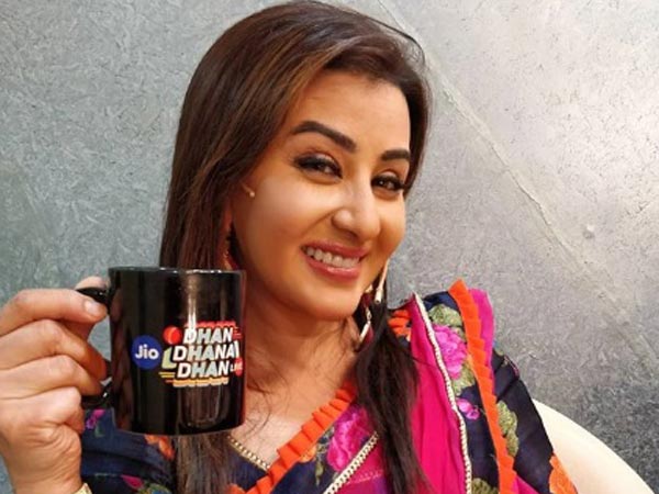 Did Hate Comment Force Her To Quit Twitter? Did Hate Comment Force Her To Quit Twitter?