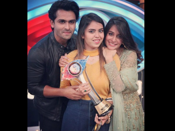 Shoaib Is A Proud Husband! Shoaib Is A Proud Husband!