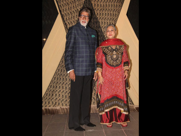 Amitabh & Jaya Bachchan Arrive To Bless The Happy Couple Amitabh & Jaya Bachchan Arrive To Bless The Happy Couple