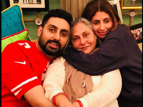 Shweta Pulls Abhishek’s Legs 