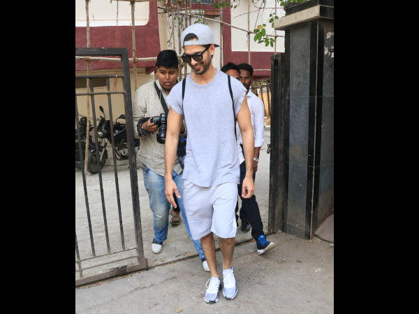 Shahid Is All Smiles After His Workout Session Shahid Is All Smiles After His Workout Session