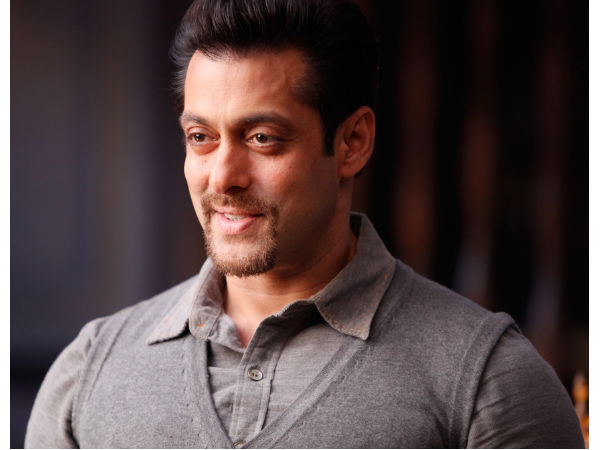 Here’s Why Salman Never Shifts To A Villa 