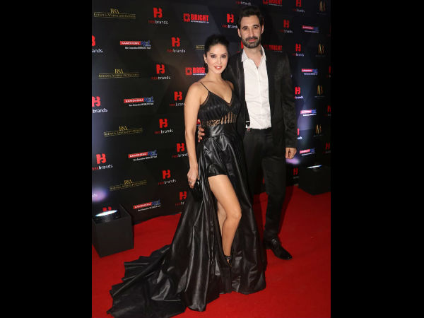 Sunny & Hubby Daniel Make A Classy Entry