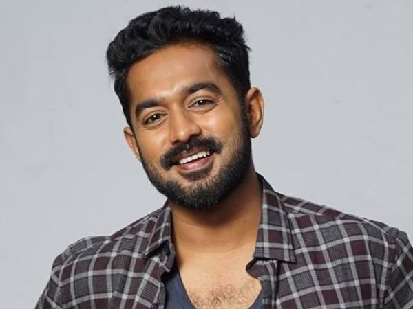 Vijay Superum Pournamiyum