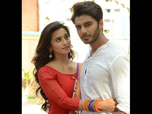 Vividha & Atharv From Jana Na Dil Se Door Vividha & Atharv From Jana Na Dil Se Door