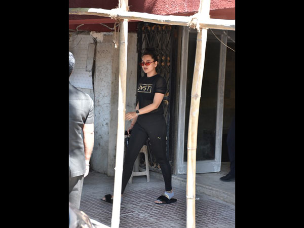 Sonakshi Sinha Heads To The Gym Sonakshi Sinha Heads To The Gym