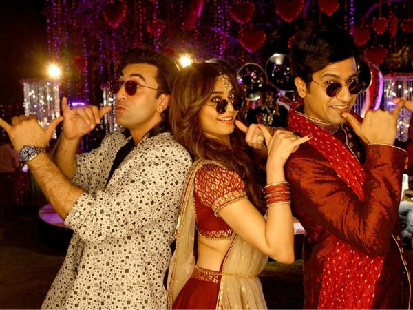 Best Supporting Actor( Male)- Vicky Kaushal