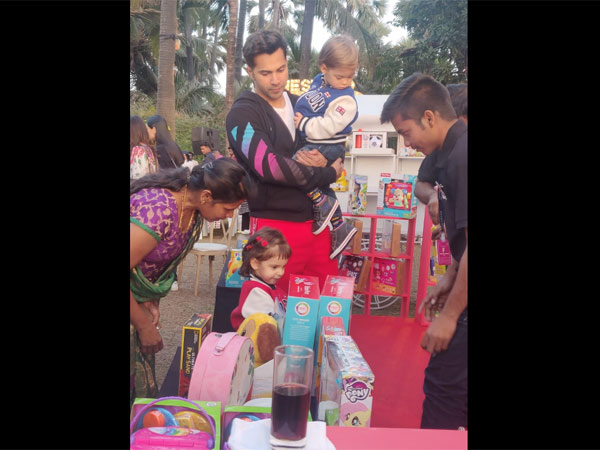 The Twins Wear Matching Outfits