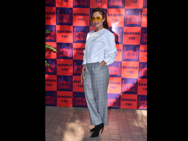 Amrita Arora Strikes A Cool Pose Amrita Arora Strikes A Cool Pose