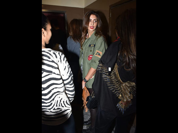 Shweta Nanda Was Excited To Watch The Movie Shweta Nanda Was Excited To Watch The Movie