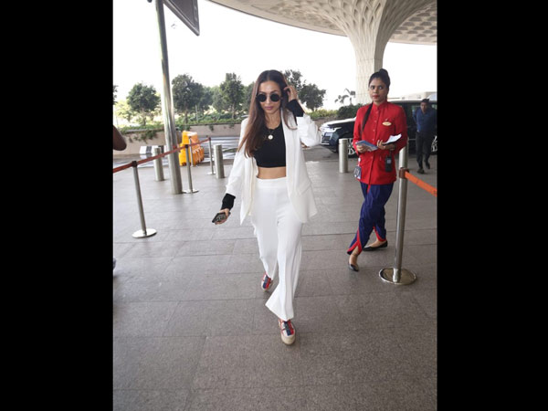 Malaika's Classy Airport Look