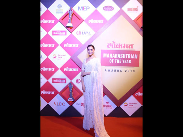 Deepika Looks Like An Angel In A White Saree