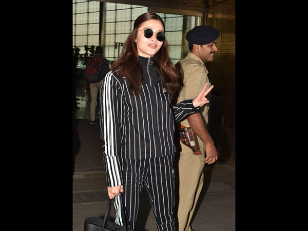 Alia Oozes Casual Cool Confidence