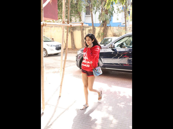 Janhvi Heads To The Gym