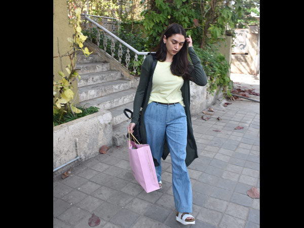 Kiara Advani Gets Papped