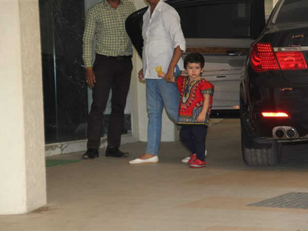 Taimur's Adorable Look