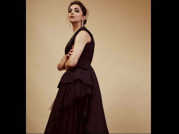 Deepika's Understated Yet Classy Attire Deepika's Understated Yet Classy Attire