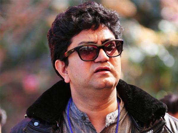 Prasoon Joshi On Award Shows These Days