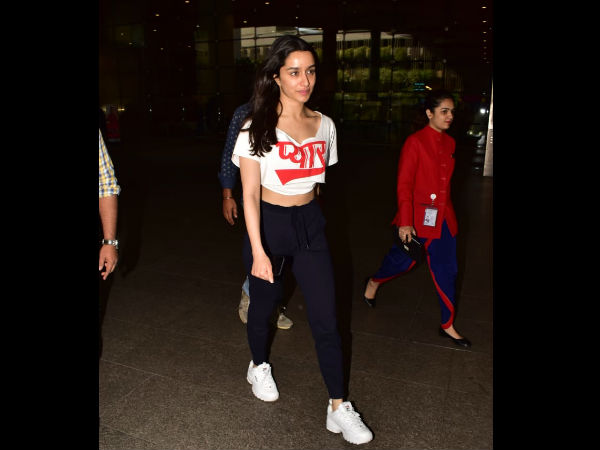 Shraddha Snapped At The Airport Shraddha Snapped At The Airport