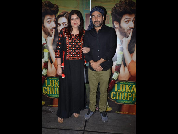 Pankaj Tripathi With His Wife Pankaj Tripathi With His Wife