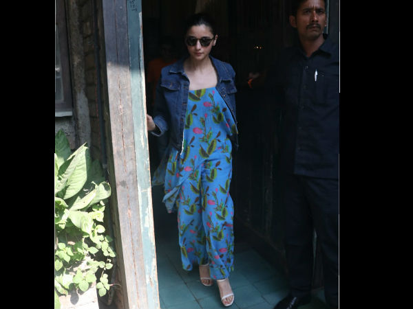 Alia Bhatt Snapped Post A Weekend Lunch