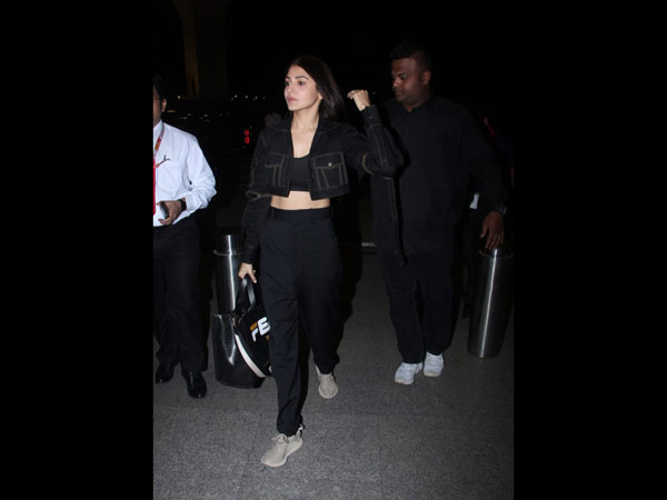 Anushka's All Black Airport Avatar