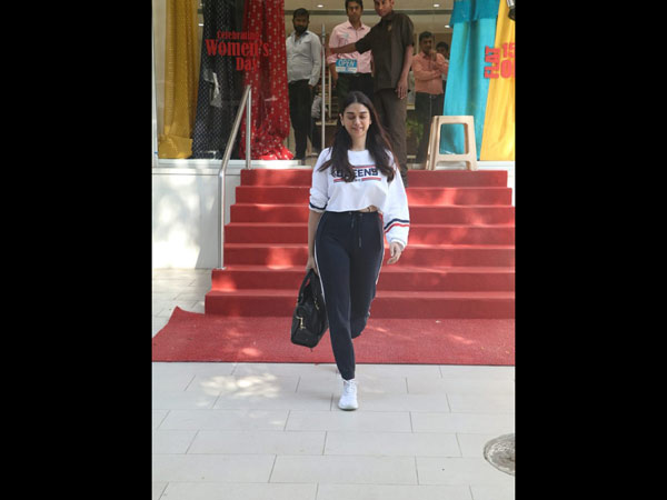Aditi Rao Hydari Goes Shopping