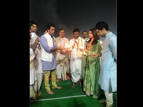 Team Brahmastra Seek Blessings